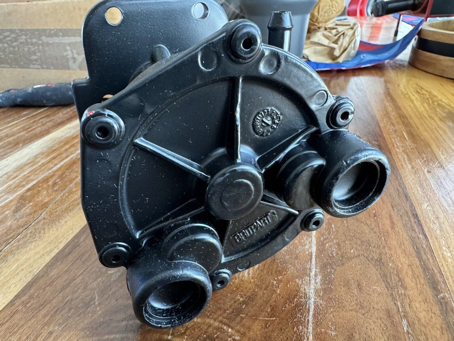Land Rover Defender Discovery RRC Brake Vacuum Pump ERR3539