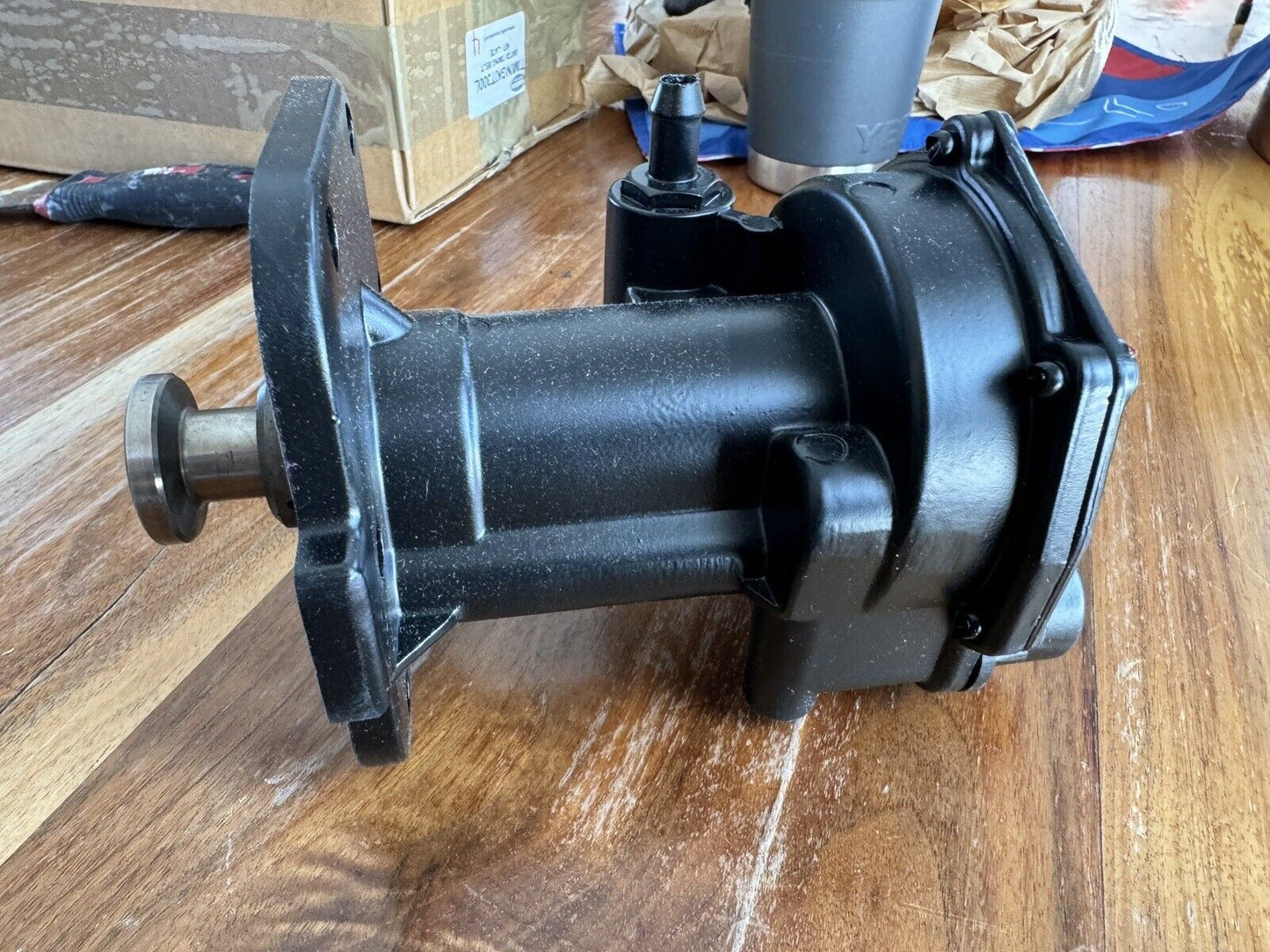 Land Rover Defender Discovery RRC Brake Vacuum Pump ERR3539
