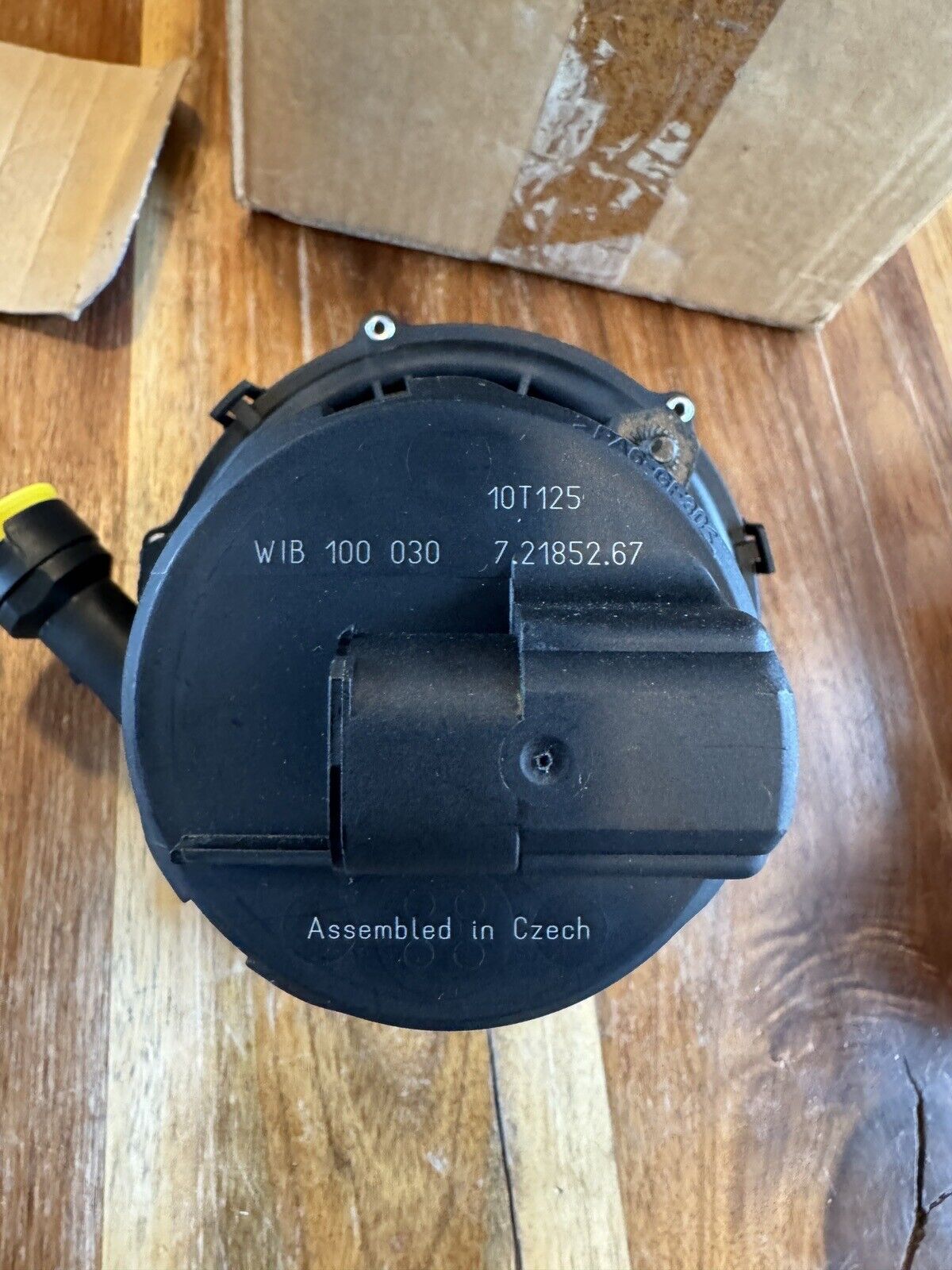 Land Range Rover P38 Discovery II 2 Secondary Air Pump Injection OEM Pierburg