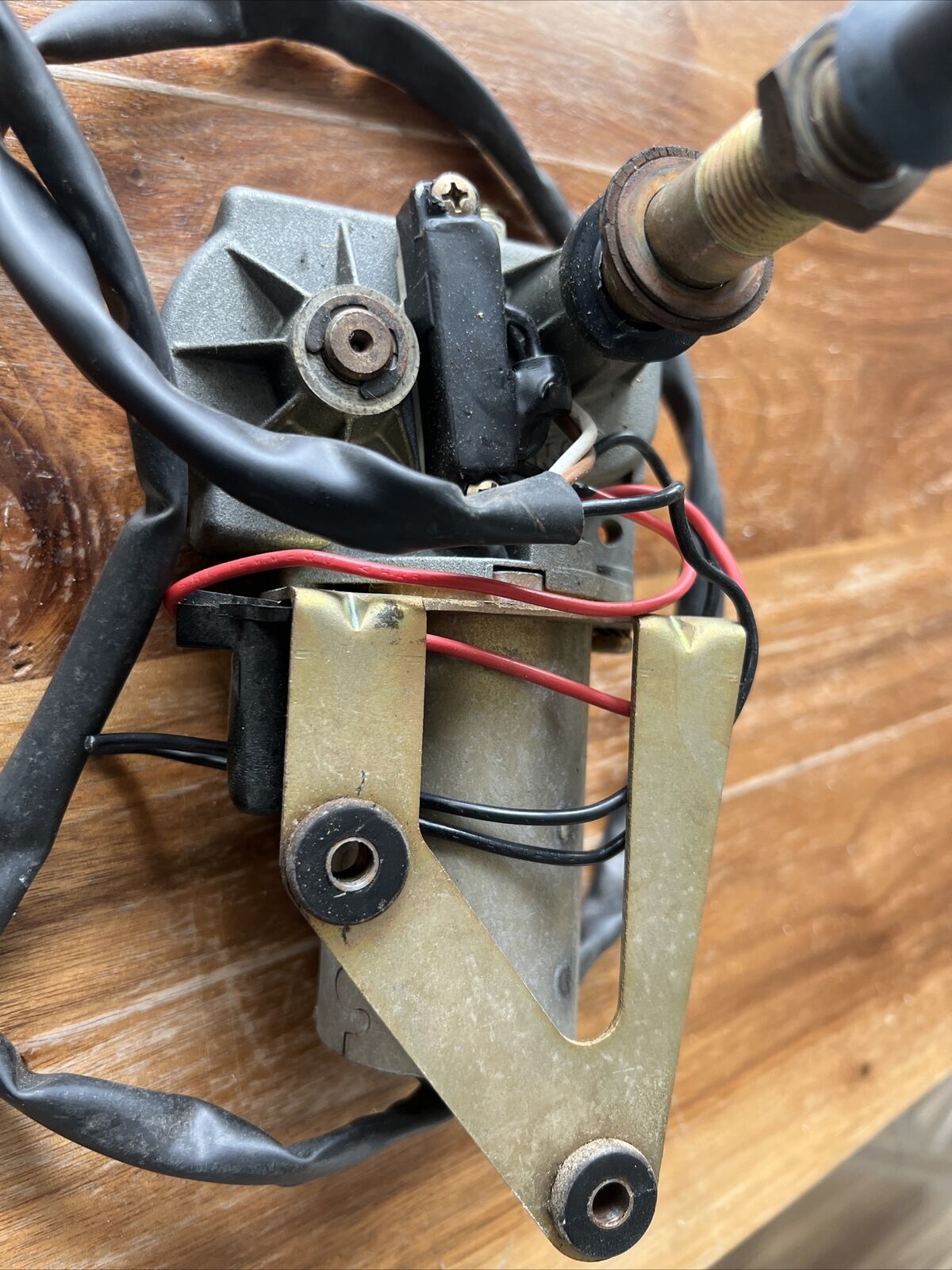 RANGE ROVER CLASSIC REAR WIPER MOTOR