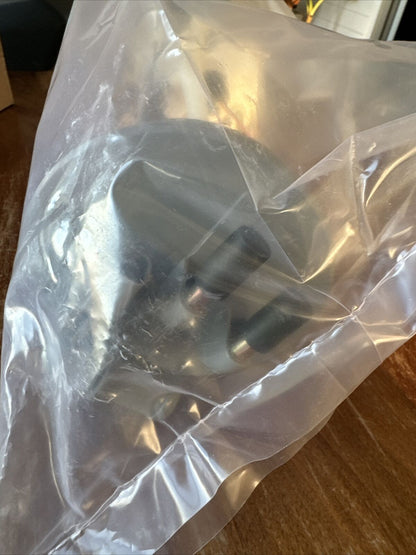 NEW LAND ROVER FUEL PUMP W/ NUTS & SEAL RANGE ROVER P38 95-97 STC4344 NTC5859