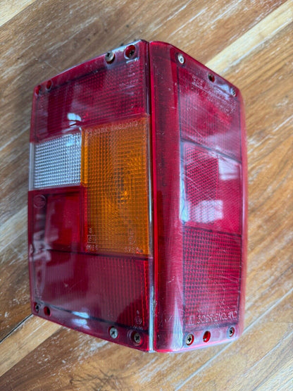 87-95 Range Rover Classic Tail Light Lamp Assembly OEM Passenger Right Side RH