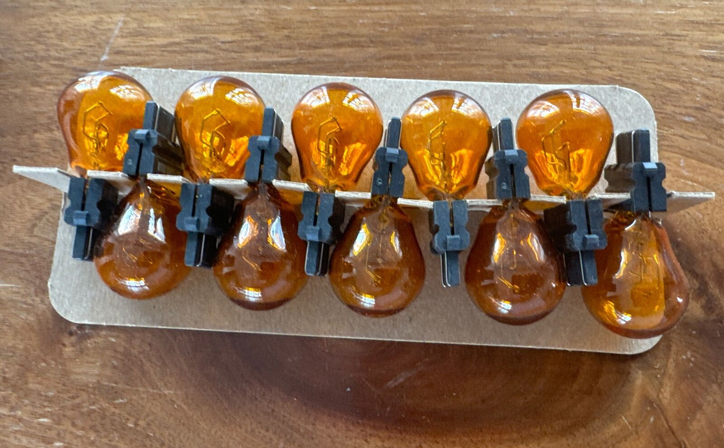 OEM Sylvania Automotive Auto Light Bulb 10 count NIOB NOS