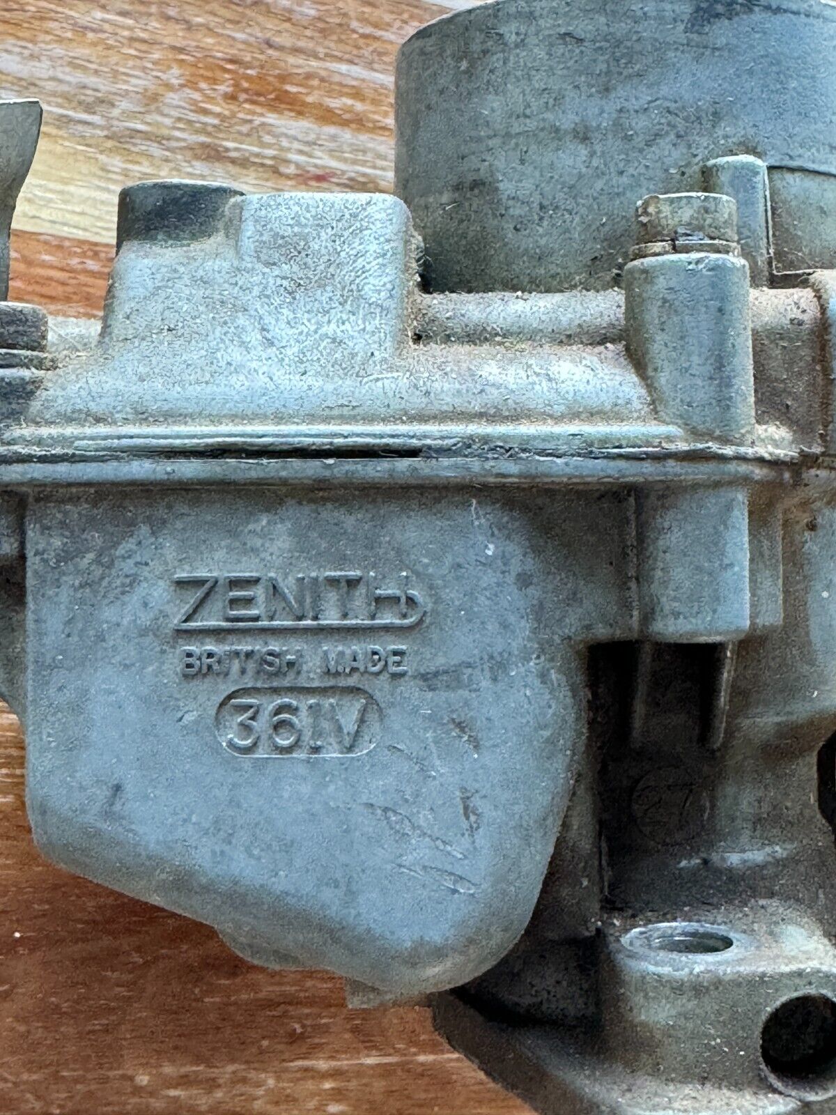 OEM Land Rover series 2 / 2a / 3 Zenith 361v Carburetor