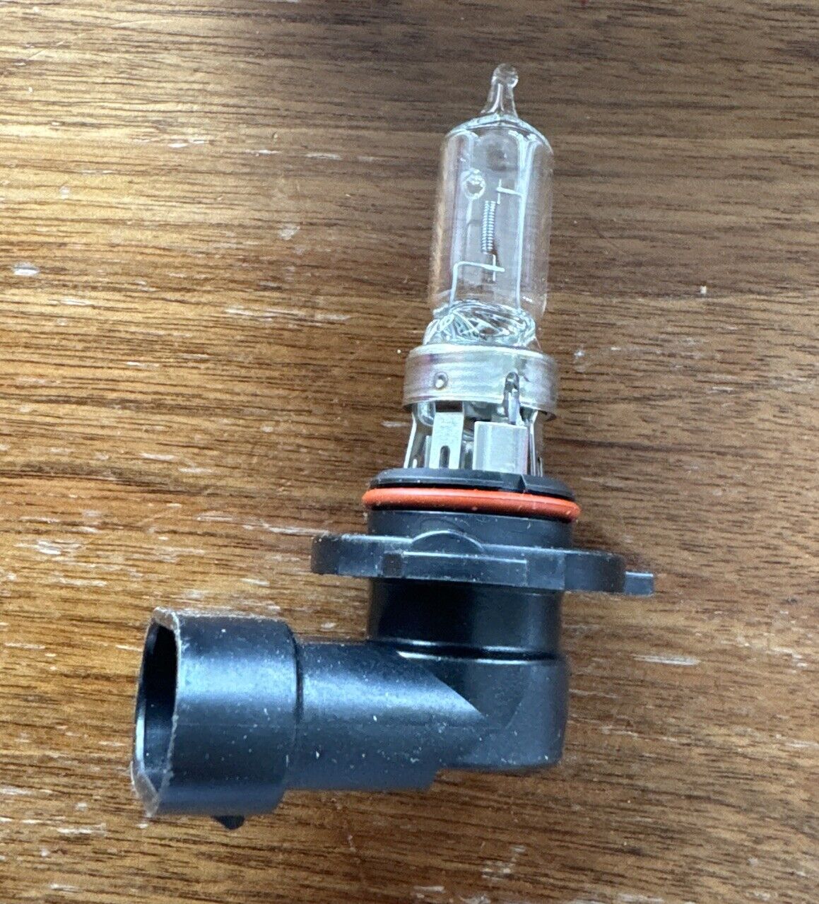 SYLVANIA 9005 Basic Halogen Bulb for Headlight and Daytime Lights (1 Bulb) NIP