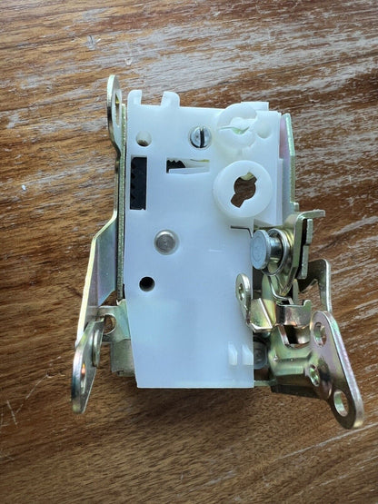 Land Rover Defender PLI791 Latch Unit Mid Door 110 1987 On, LH - Middle