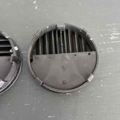 LAND ROVER RANGE ROVER CLASSIC 87-95 HARD DASH DEMISTER VENT SET OF 4