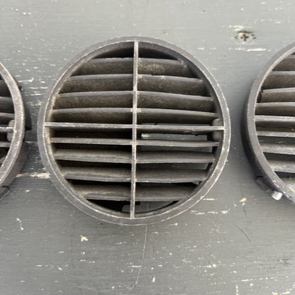 LAND ROVER RANGE ROVER CLASSIC 87-95 HARD DASH DEMISTER VENT SET OF 4
