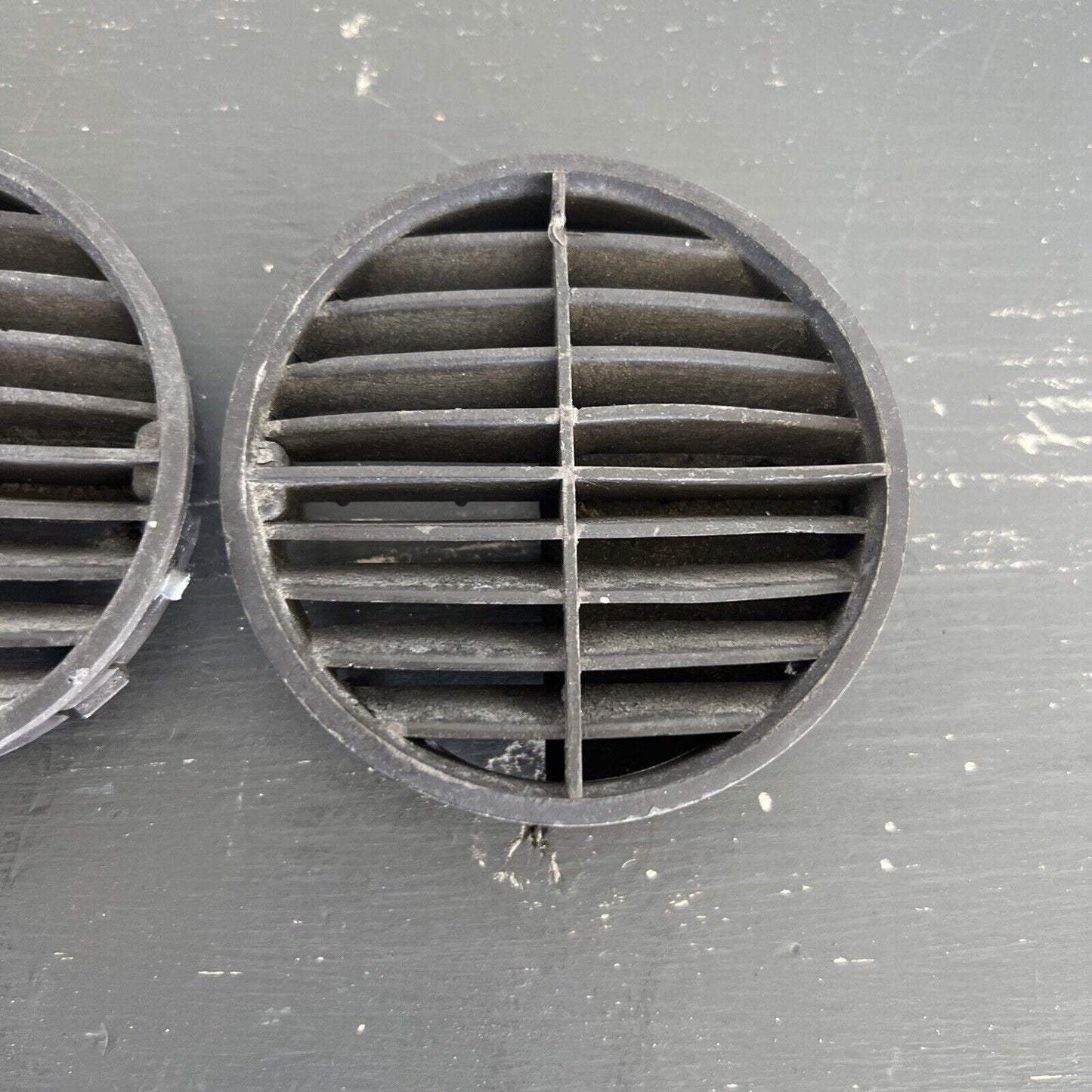 LAND ROVER RANGE ROVER CLASSIC 87-95 HARD DASH DEMISTER VENT SET OF 4