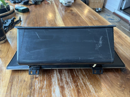 1997 LAND ROVER DISCOVERY 1  SD Glove Box Compartment Storage Container  96-04