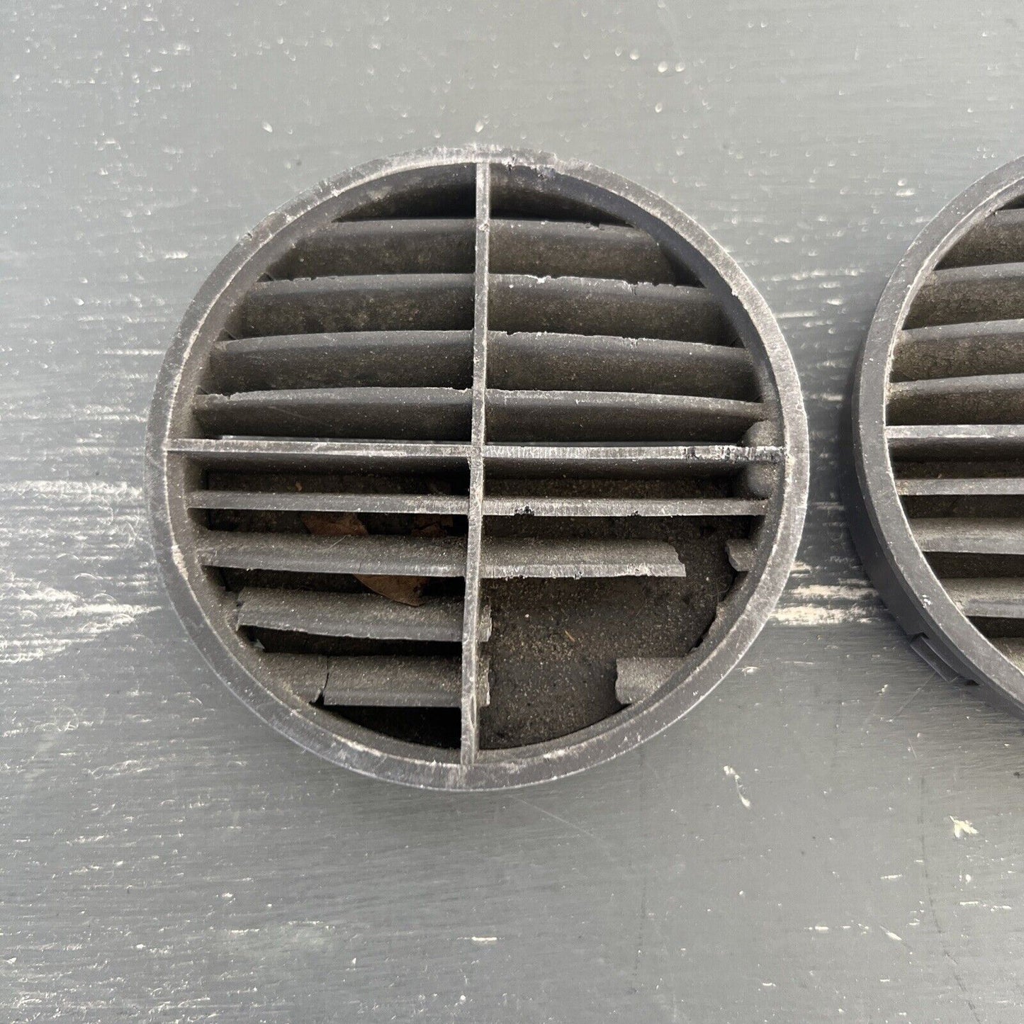 LAND ROVER RANGE ROVER CLASSIC 87-95 HARD DASH DEMISTER VENT SET OF 4